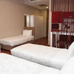 Expoist Hotel 3*