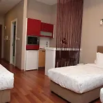 Expoist Hotel