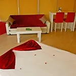 Hotel Expoist 3*