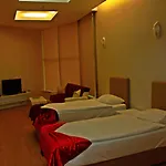 Expoist Hotel