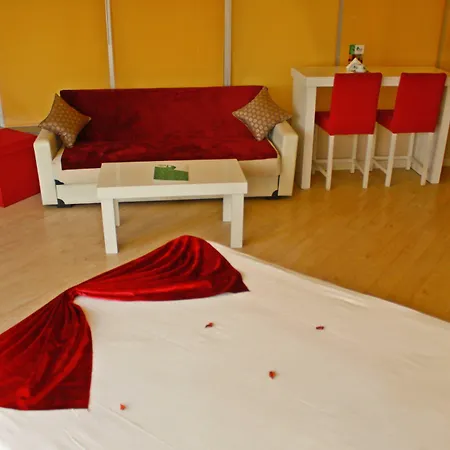 Szálloda Expoist 3*