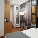 호텔 Expoist