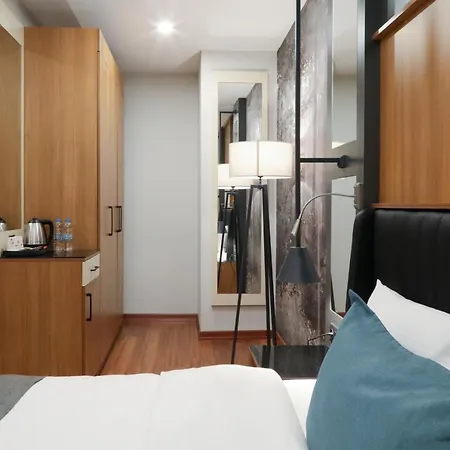Hotel Expoist