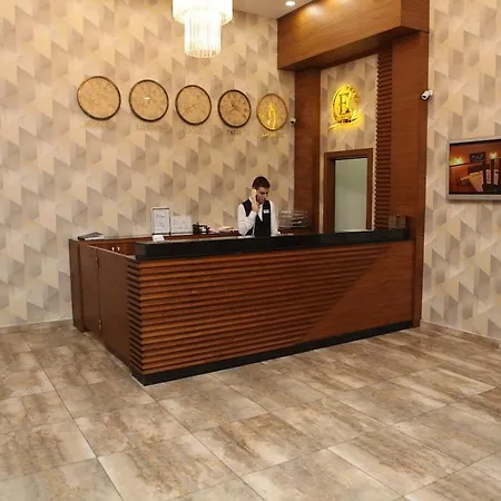 Expoist Hotel
