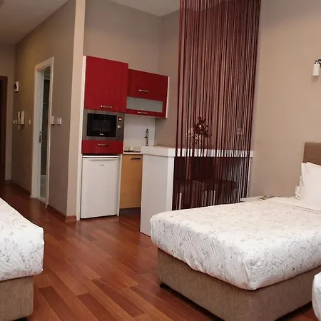 Expoist Hotel